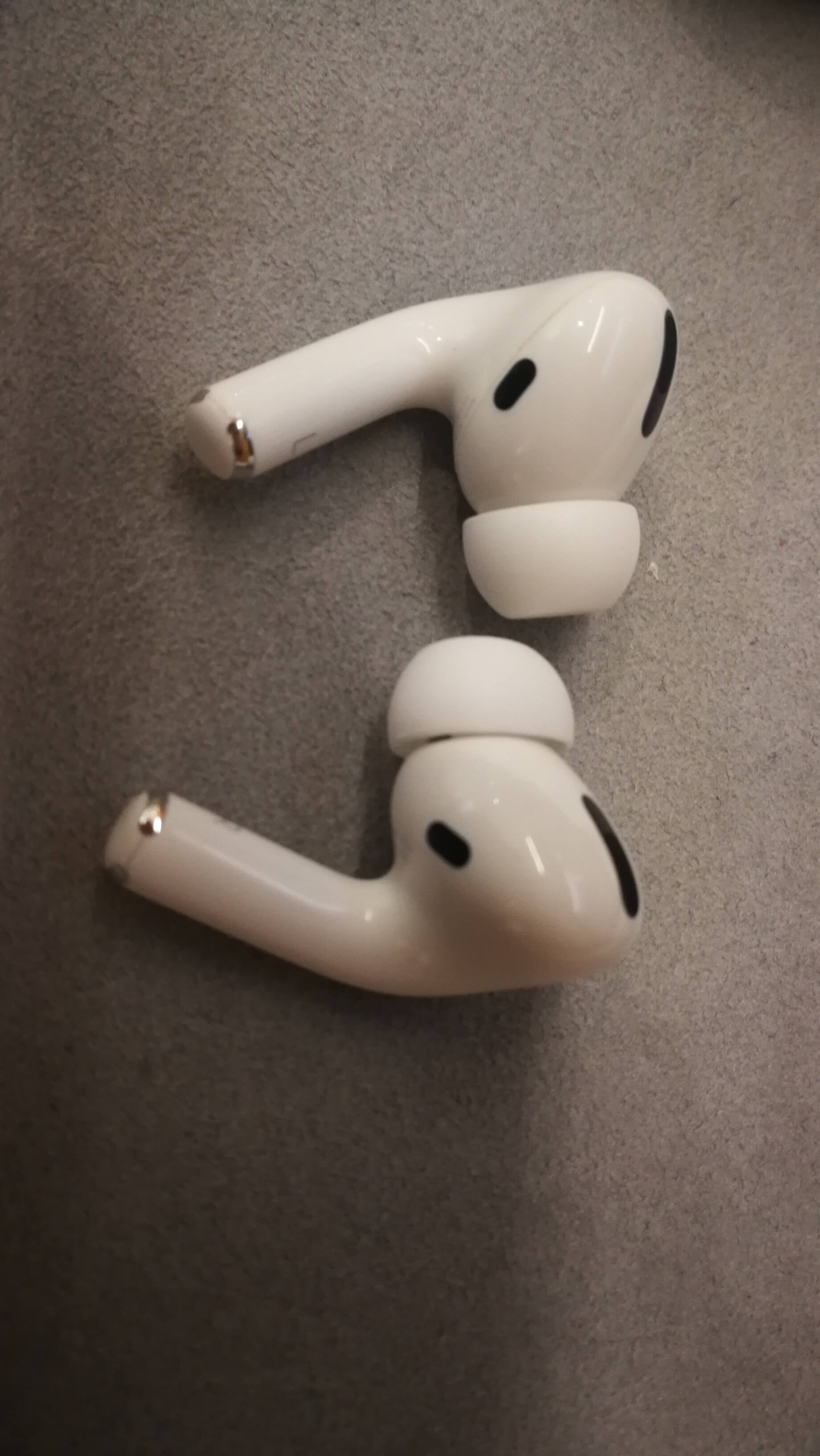 【朗報】どこも在庫切れのairpods proを最安値で手に入れる方法 2020年4月28日更新版 - SeleQt【セレキュト